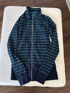Lululemon Nice Asana Jacket Slalom Stripe Inkwell / Inkwell